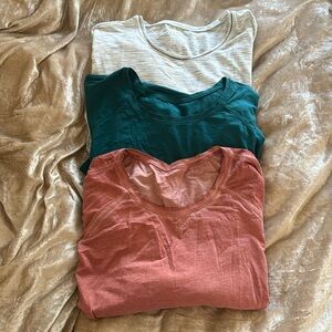 Bundle of 3 Lululemon LS Tees